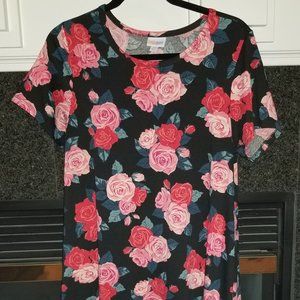 Lularoe - Medium carly